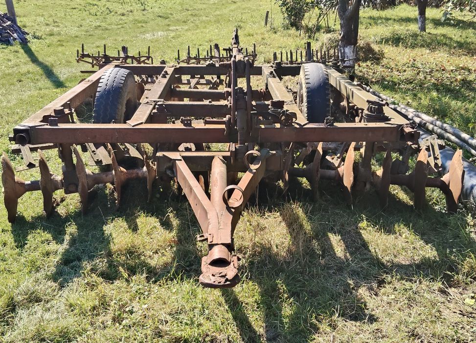 Дискова борона БДТ-3