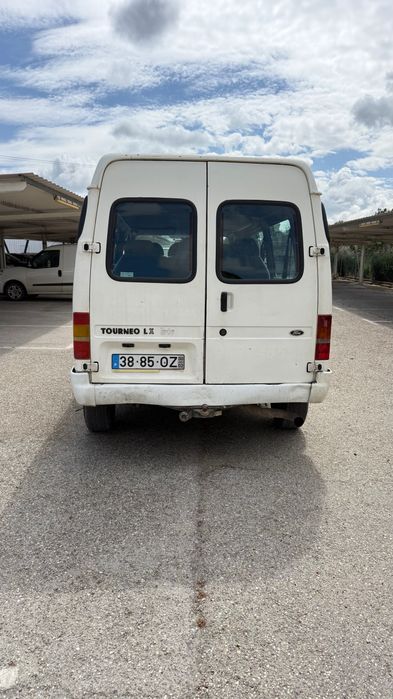 Ford transit 9 lugares
