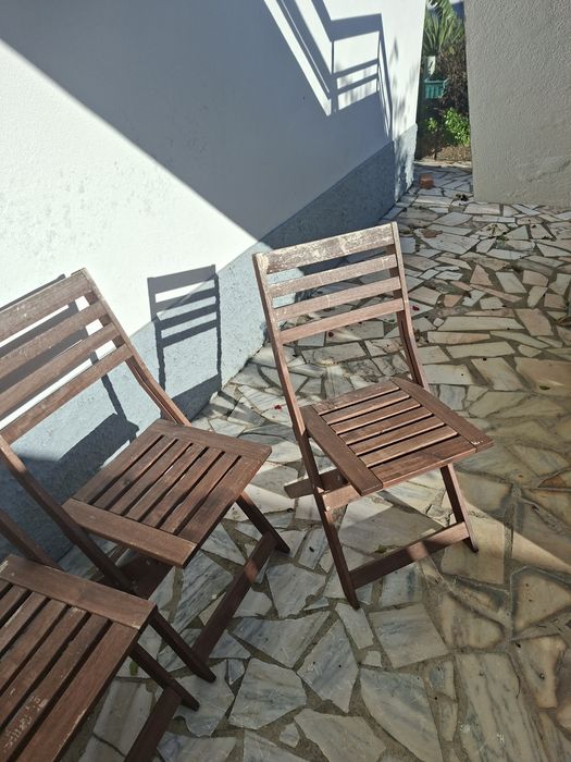 Mesa Exterior + 4 Cadeiras Madeira