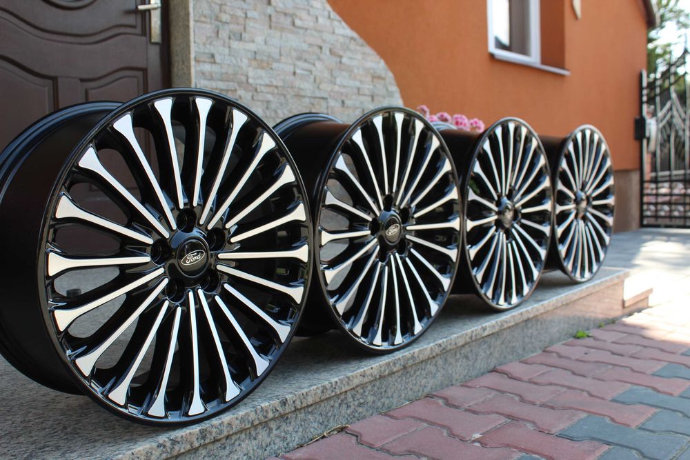 FORD Mondeo Mk4 Mk5 STLine Kuga Focus Mk3 Mk4 ST RS 5x108 18'' 8J ET55