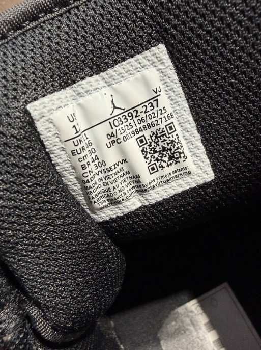 Buty trampki Nike Jordan 1 Mid 46