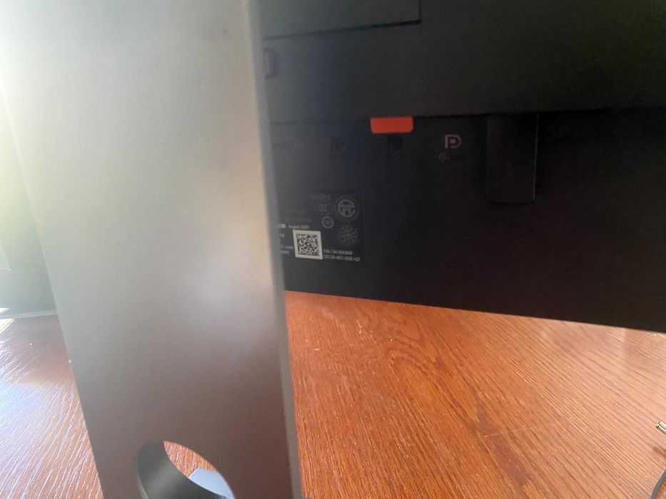 Monitor Dell 2419HC
