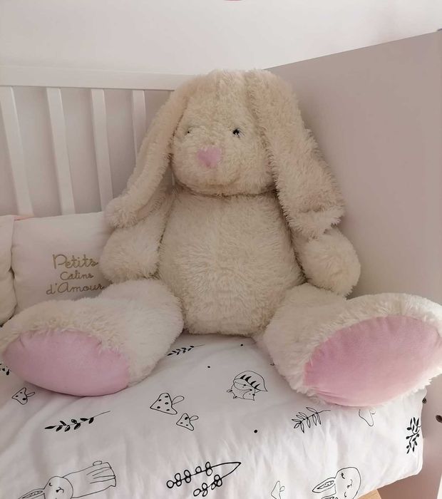 Brinquedo ToysRus - Coelho Gigante - 75 cm