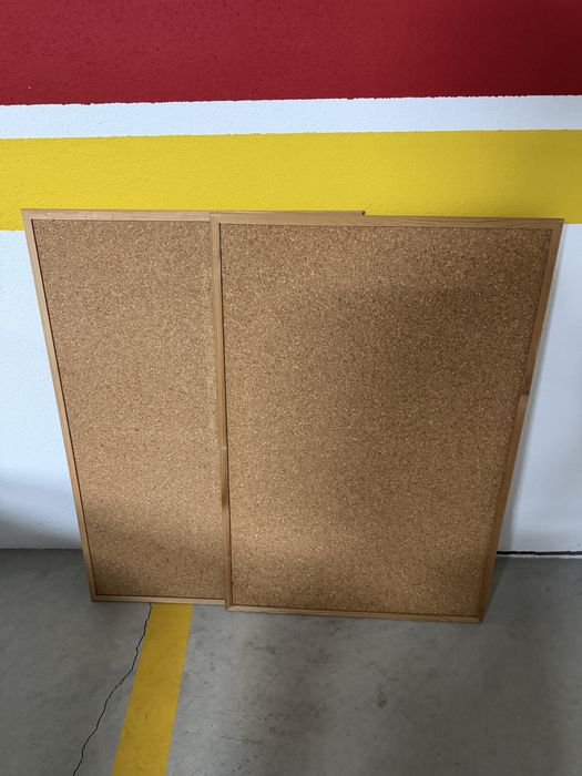 2 quadros de cortiça 60x90 cms