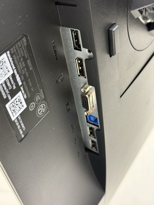 Монітор DELL P2317H — 23” IPS Full HD в гарному стані