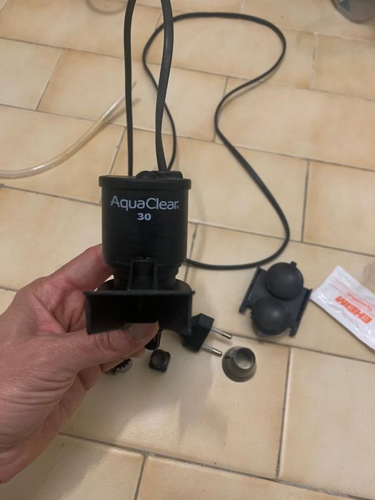 Vendo bomba de circulação aquaclear 30