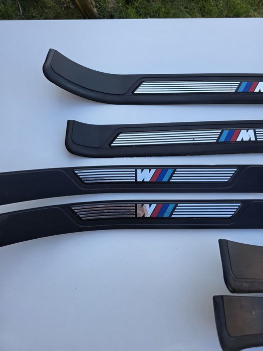 Listwy listwa nakładki progowe progowa BMW E39 M-Pakiet osłony dekory