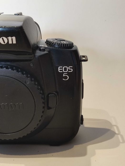 Canon EOS 5 - Câmara Analógica
