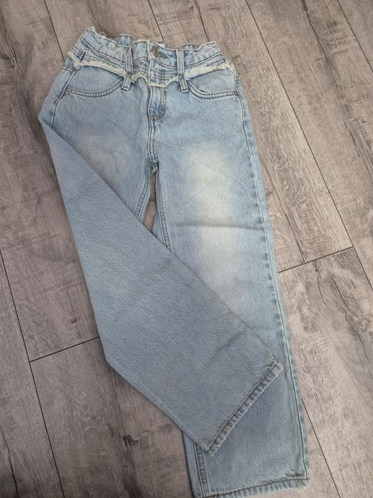 Spodnie Reserved 134