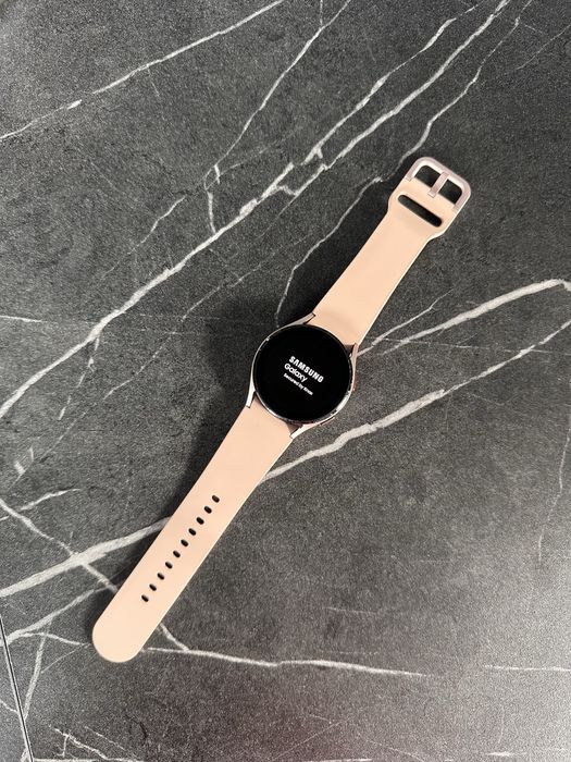 Samsung Galaxy Watch 4 Pink Gold