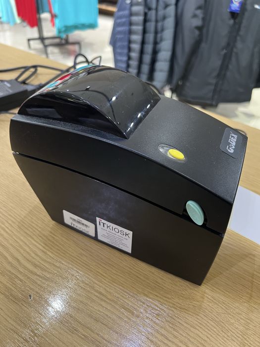 Розпродаж принтер етикеток godexdt2x б/у ( usb+ ethernet+rd232)