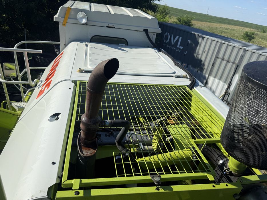 Комбайн зернозбиральний Claas Dominator 58S жатка 3.6 м.