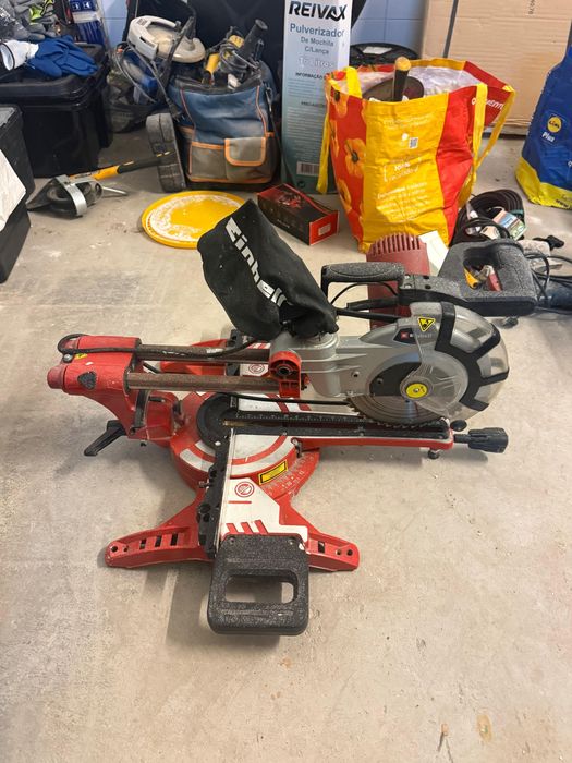 Ferramenta para venda de obra