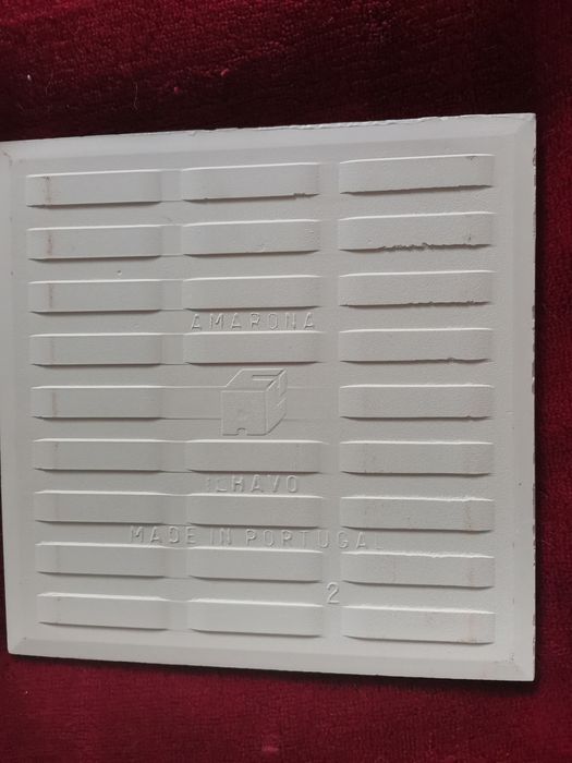 Azulejos decorativos antigos para artesanato e trabalhos manuais