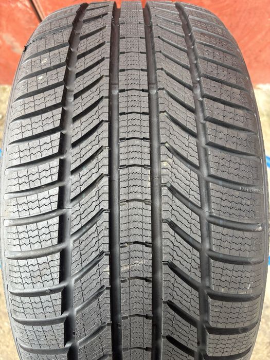 235/40/18 R18 Continental WinterContact TS870S зима 1 шт