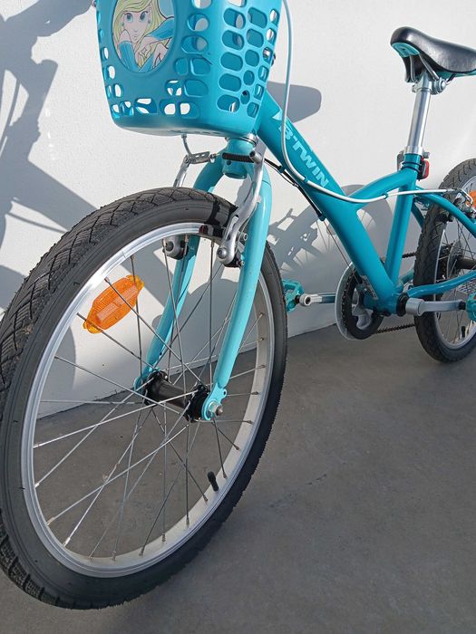 Vende-se bicicleta de criança como nova