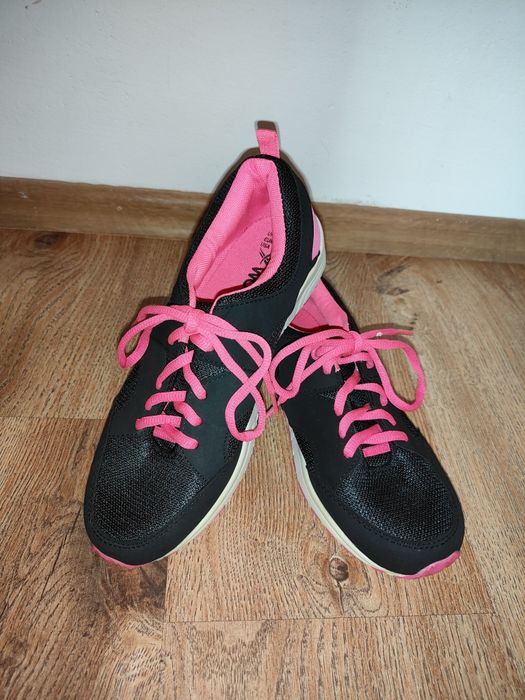 NOWE adidasy damskie.