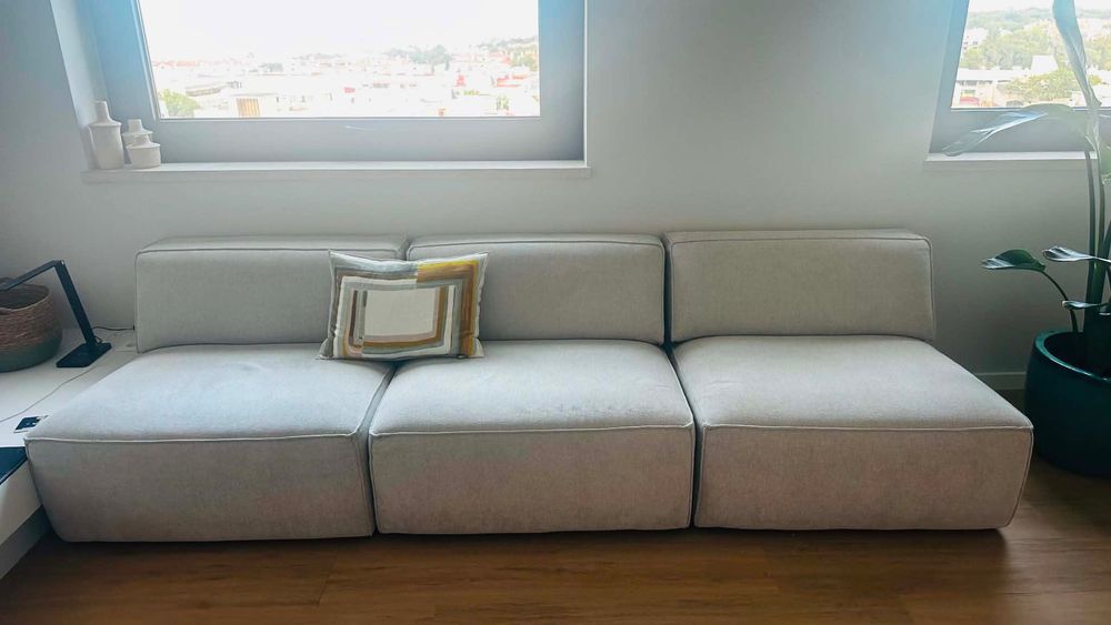 Sofá modular de 3 peças – Cinzento claro – Quase novo | 900€