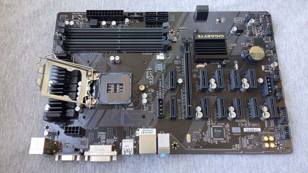 Материнская плата Gigabyte GA-B250-FinTech (s1151, Intel B250 )