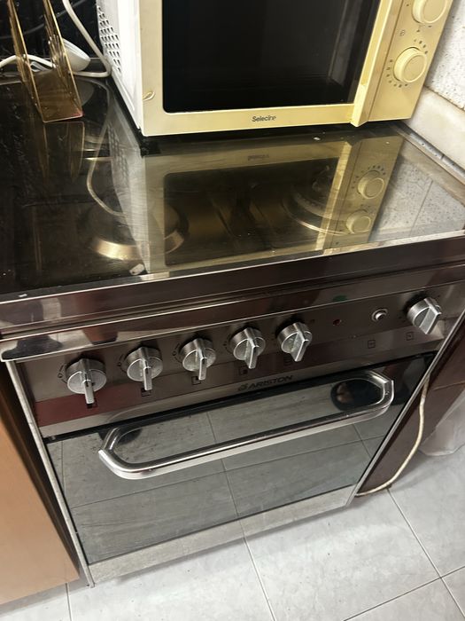 Fogão de quato bocas