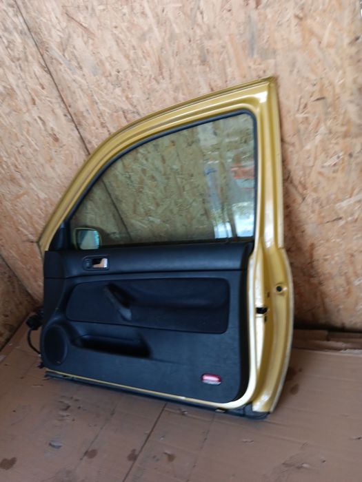 Vw volkswagen Golf IV 4 drzwi prawe pasażera kompletne lusterko szyba zamek KPL 3D