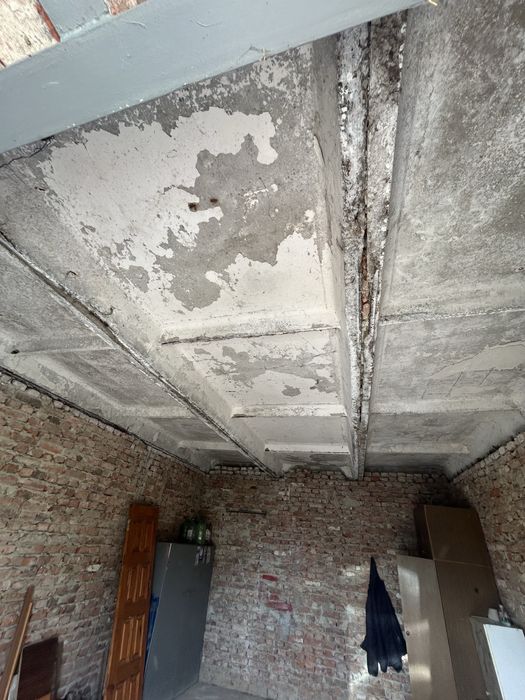 Продам або здам гараж в центрі краснокутська!