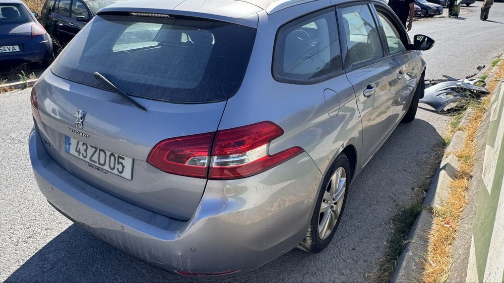 Peugeot 308 2017 para peças ou arranjar