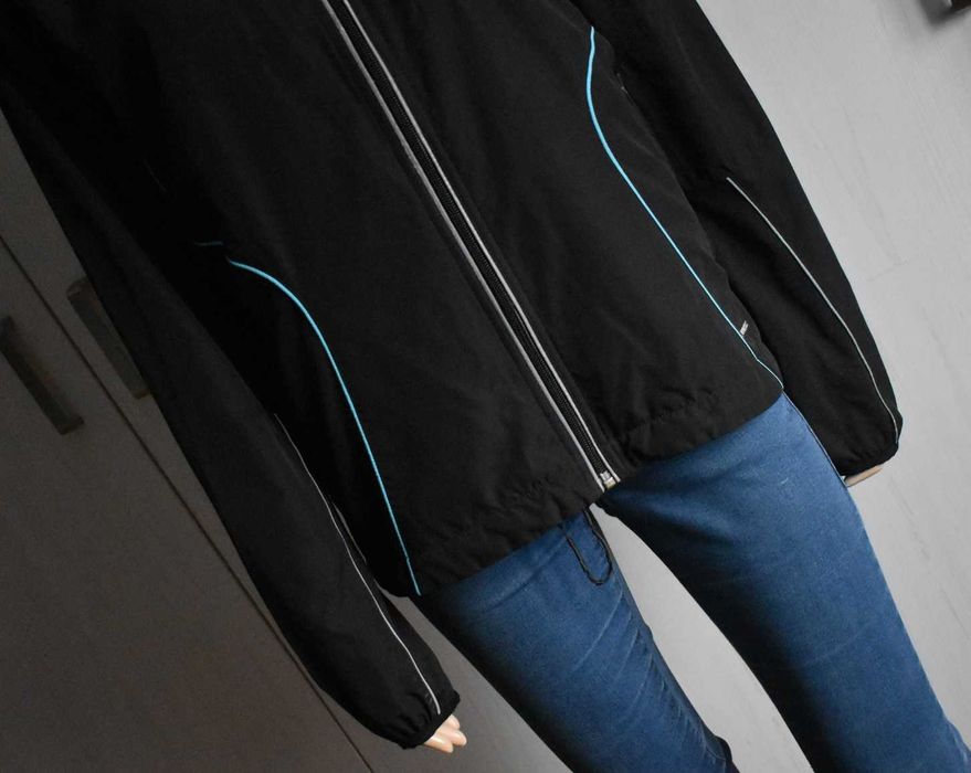 Kurtka 42 XL sportowa wiatrówka lekka wiosenna outdoor treningowa