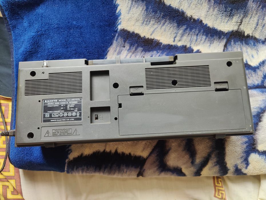 Магнітофон Sanyo M9707l