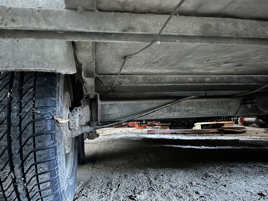 Przyczepka samochodowa dwuosiowa , tandem