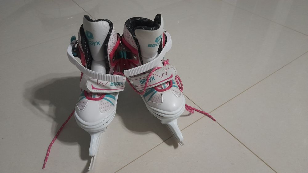 Łyżwy dziecięce rozmiar 30-33