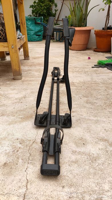 Thule FreeRide 530 — Roof Bike Carrier