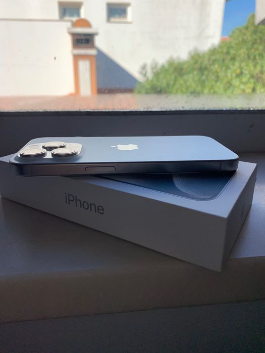 iPhone 15 pro 128gb