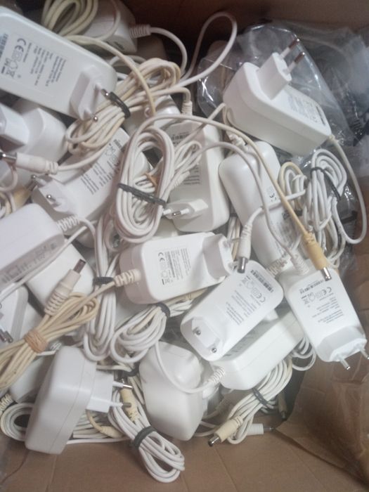 Електрошрот 12v 2.5А 30w читати опис блок живлення Deutsche telekom