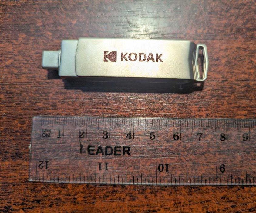 Портативний SSD-флешка Kodak X203 256GB USB 3.2 Gen 2 для iPhone та PC