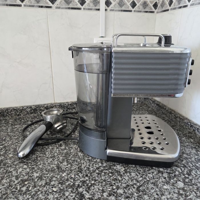 Delonghui Maquina manual de café Espresso italiana Inox cinzenta