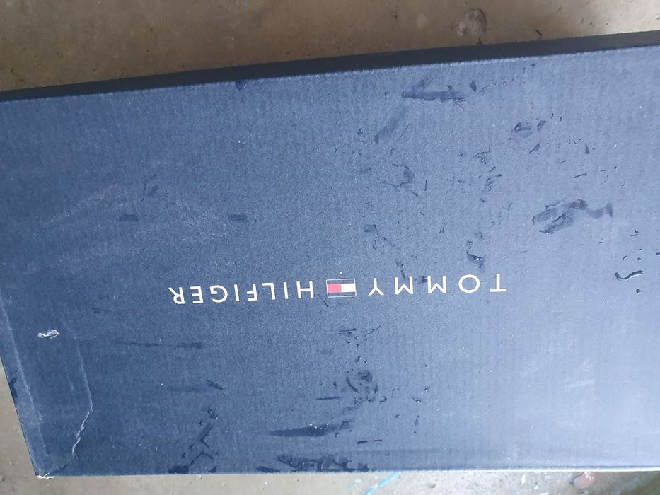 Кросовки томмі оригинал 1800гр 1 сезон