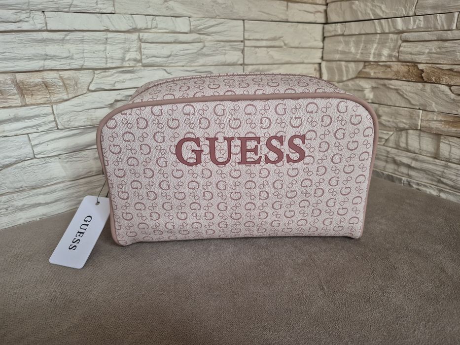 Kosmetyczka Damska Guess Blush Insignia Travel