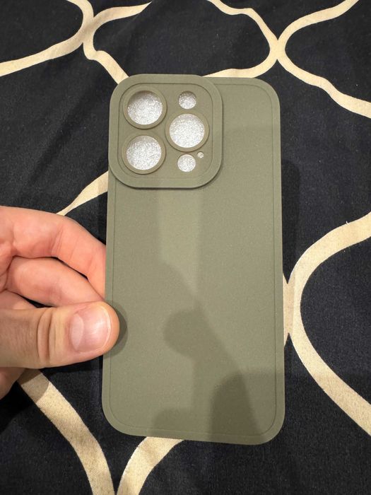 Etui iPhone 15 Pro zgnita zieleń