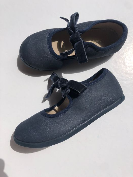 Sapato azul marinho 26