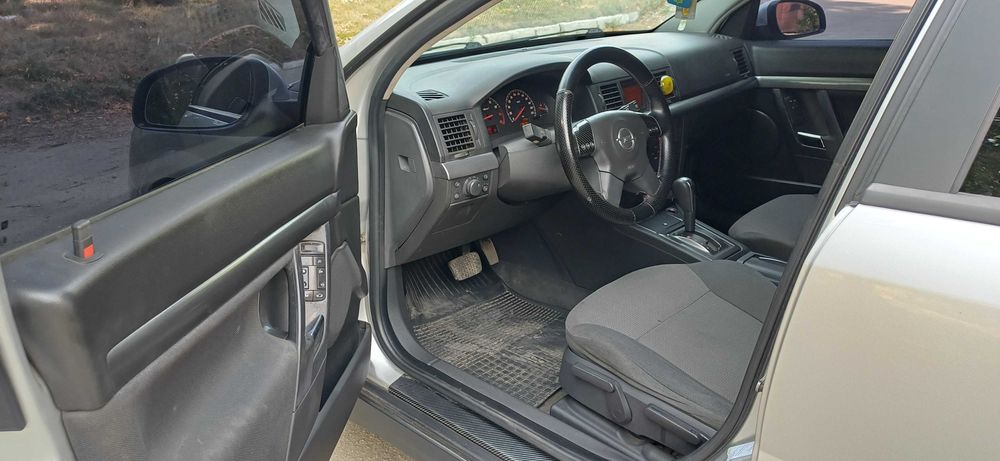Opel Vectra 2.2 Автомат у відмінному стані