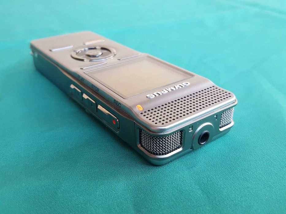 Диктофон цифровой Olympus DM-450 2Gb стерео