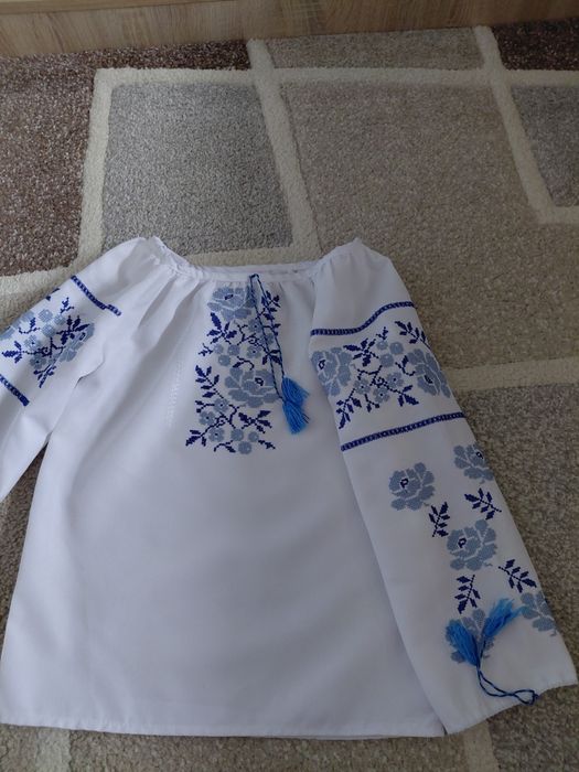 Вишиванка для дівчинки