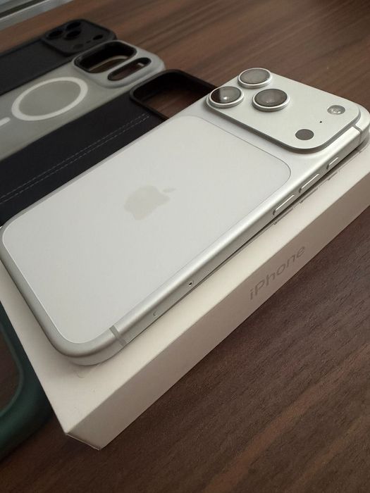 iPhone 17 pro 256gb