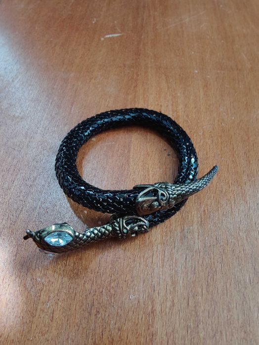 pulseira com cobra