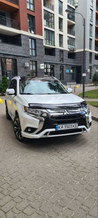 Mitsubishi Outlander PHEV 2018р.