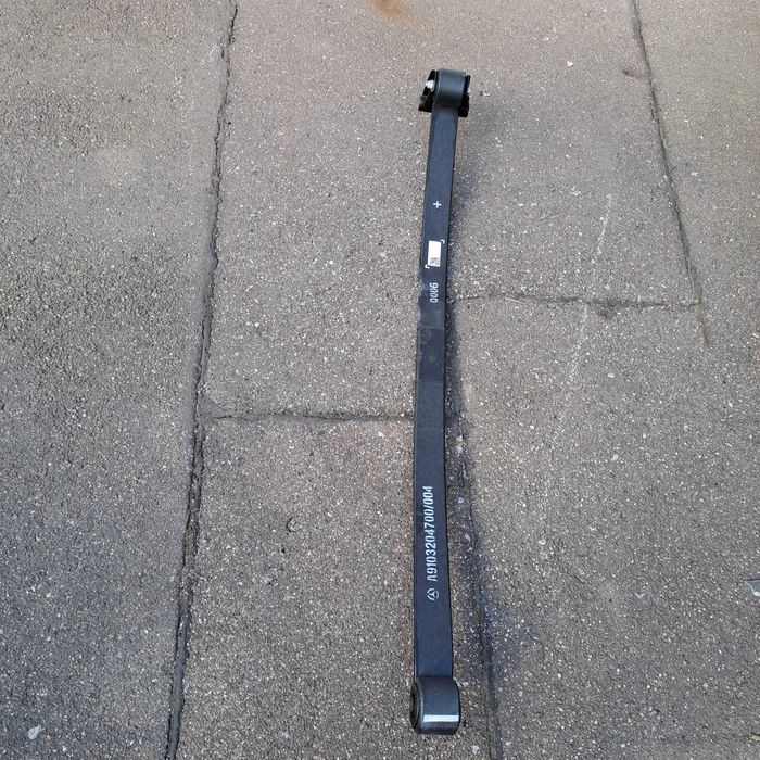 Resor 1 pióro tył MB Sprinter W907, W910