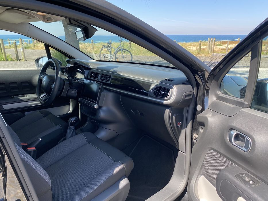 Citroen C3 1.2PureTech com revisão e pneus novos!