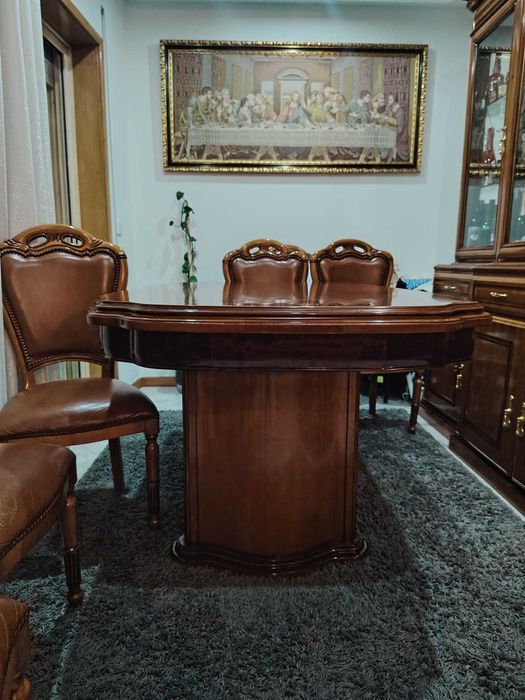 Mobila de sala de jantar completa em cerejeira Grande oportunidade