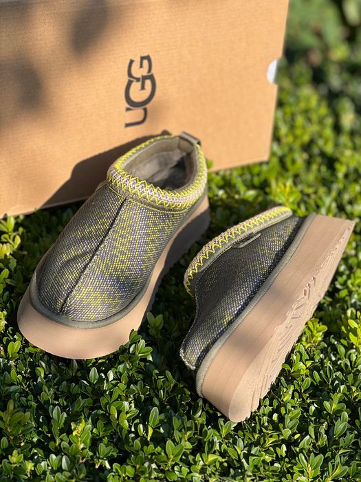 Лофери  UGG розмір 8